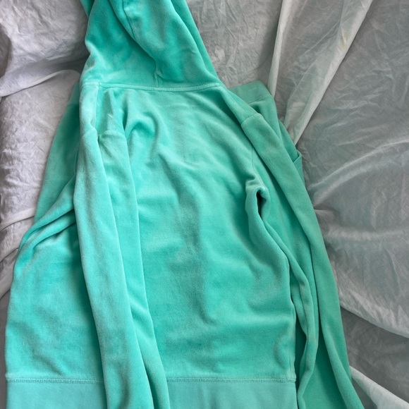 Juicy Couture Pink Velvet Track Suit Size Small for the pants and m jacket - Picture 7 of 8